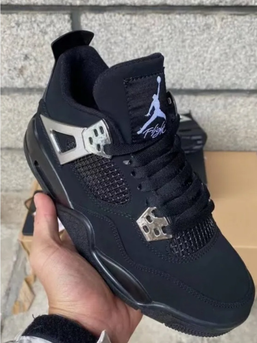 AIR JORDAN 4 Black with Chrome Accent Men Size 12.  Excellent Shape, Worn Twice - Picture 9 of 9